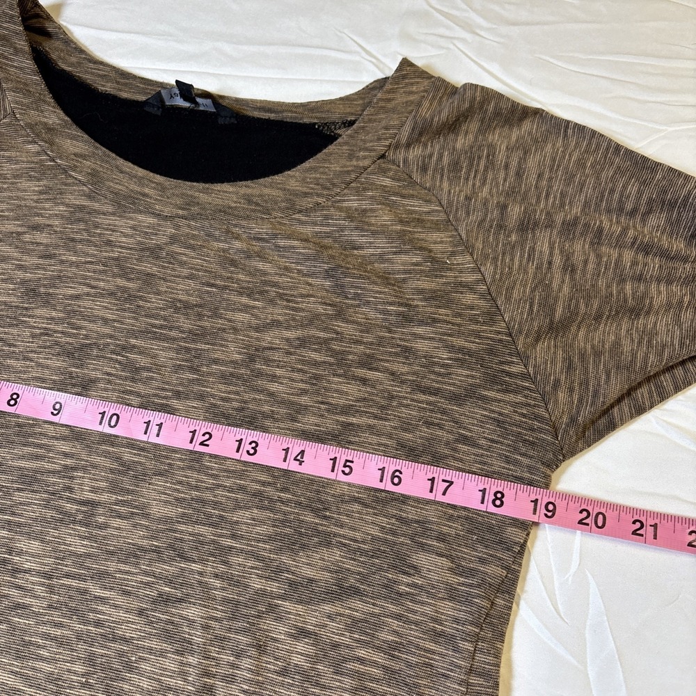 Yak N Yeti Brown & Black Crepe Textured Long Sleeve Lagenook Top Women's Size L - Picture 5 of 8